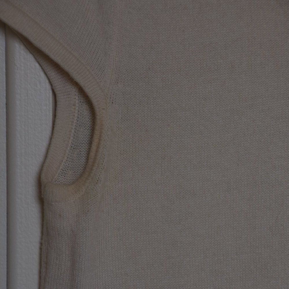 Banana Republic Sweater Top - Picture 4 of 5